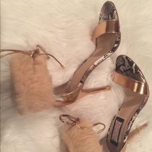 Easy Pickins leopard heels Tan Size US6.5